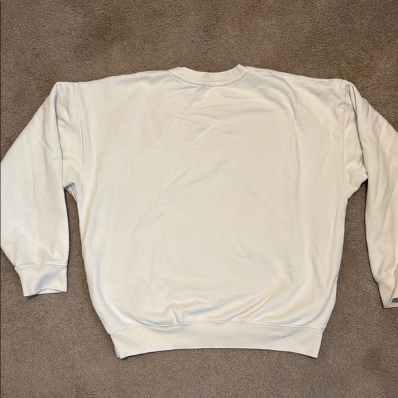 Brandy Melville John Galt for Pac Sun Cream and Blue New York Sweatshirt - Picture 5 of 7